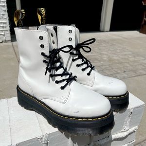 Dr. Martens Jadon Boot Smooth Leather Platforms, White, Size 11 Women’s